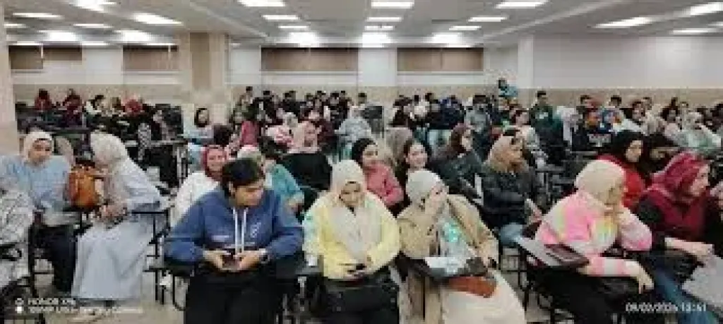 جامعة عين شمس