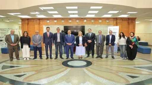 جامعات