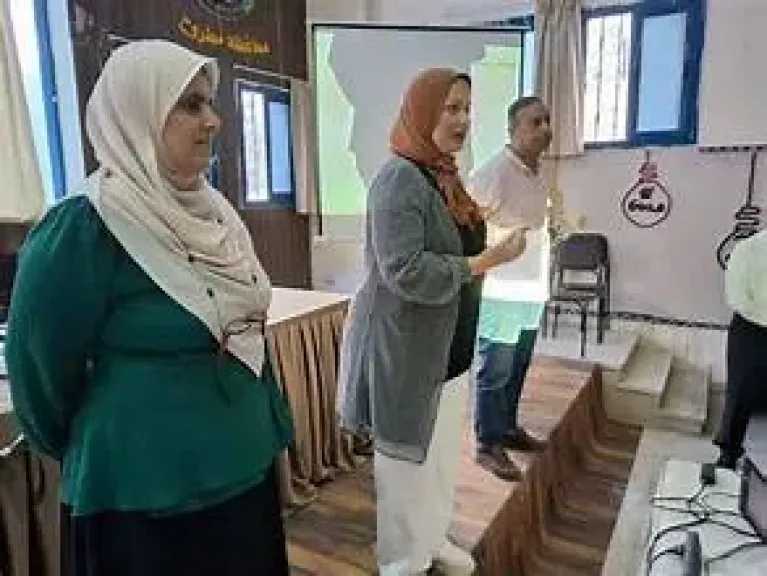 مدارس